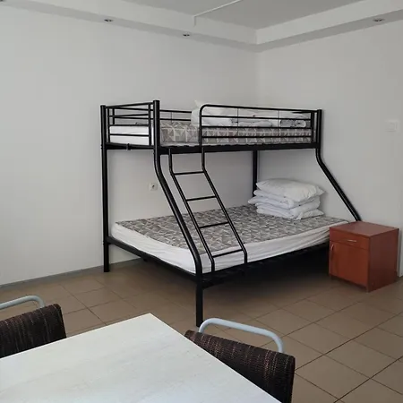 Hostel Szkolne Sezonowe Nr 3 Olsztyn (Warmian-Masurian)